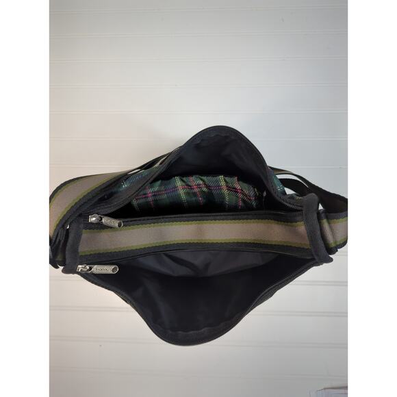 LeSportsac Deluxe Everyday Bag Expandable Green Plaid Pouch - Picture 5 of 9